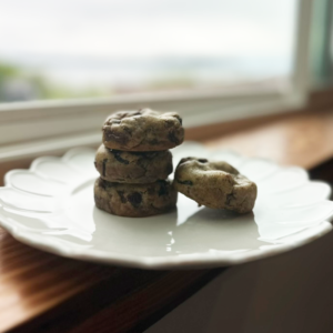 Classic CCC (Chocolate Chip Cookie) - 8 count